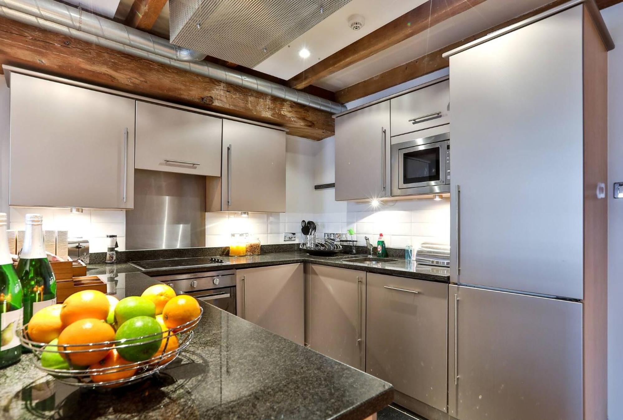Wild Roses Serviced Apartments - Excel Warehouse 1 London Bagian luar foto