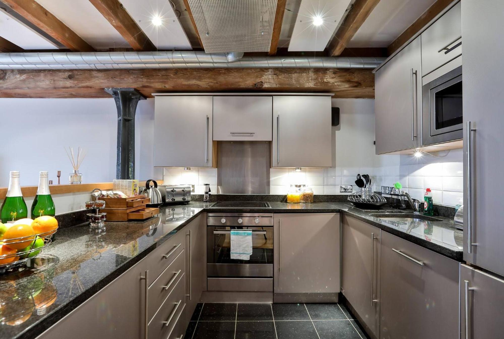 Wild Roses Serviced Apartments - Excel Warehouse 1 London Bagian luar foto