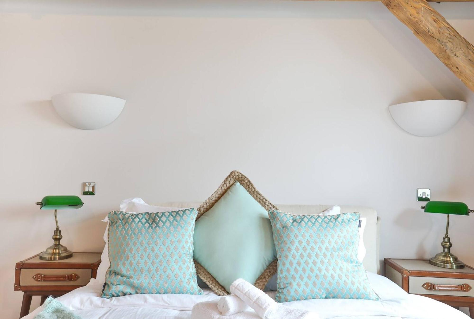 Wild Roses Serviced Apartments - Excel Warehouse 1 London Bagian luar foto