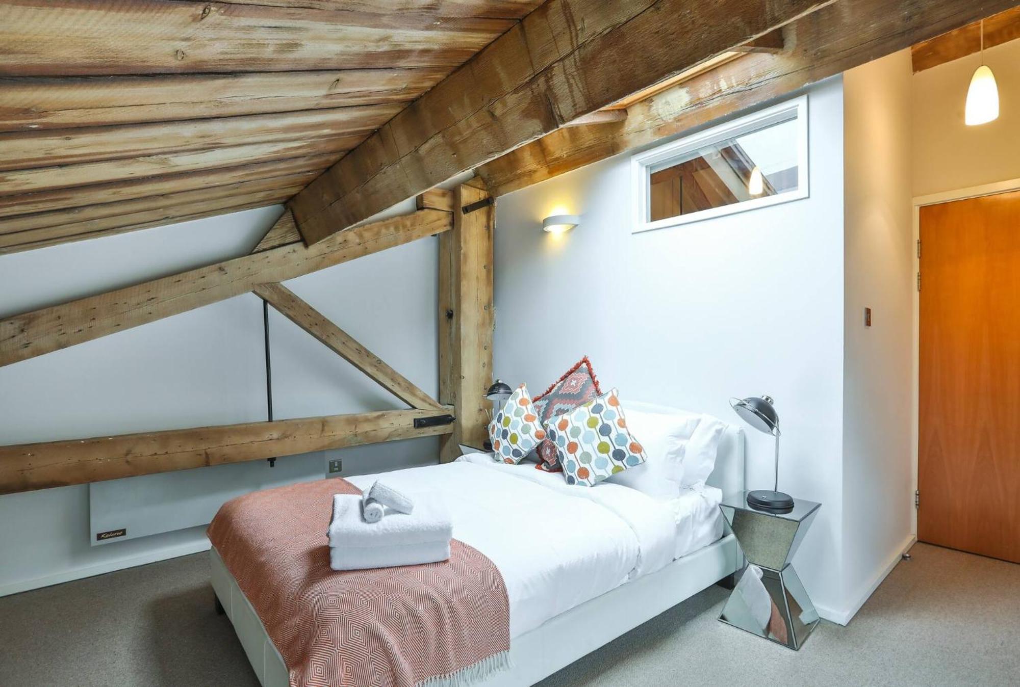 Wild Roses Serviced Apartments - Excel Warehouse 1 London Bagian luar foto